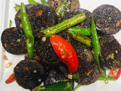 -牛头鱼庄·地道广西菜(鲁班店)