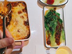 -燕庭·纯燕窝·甜品下午茶(南京西路店)