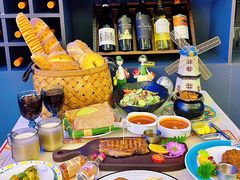 -城堡俄式西餐厅(中央大街索道店)