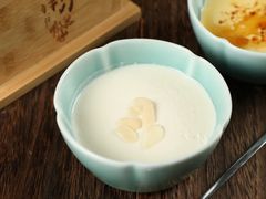 杏仁豆腐-南小蟹手工點心(三里屯店)