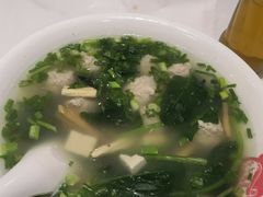 生氽丸子汤-子午路张记肉夹馍(兵马俑店)