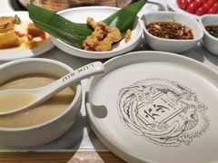 -六少·猪肚包鸡火锅(卓悦INTOWN店)
