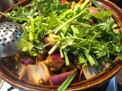 -胡须佬鸡煲四季火锅(海雅缤纷城店)
