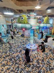 -多多淘儿童体验中心(重庆来福士店)