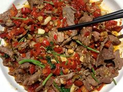 -韵味湘肴·小炒黄牛肉(五一广场美食地标店)