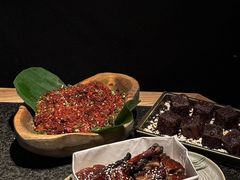 -三出山火锅(万象天地店)