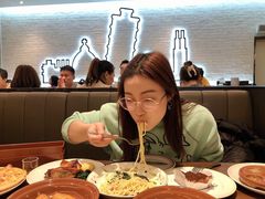 -萨莉亚意式餐厅(杭州滨江天街店)