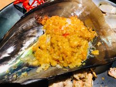 -沪小胖小龙虾(淮海中路旗舰店)