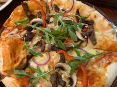 黑椒牛肉披萨-食间牛排(湖西路店)