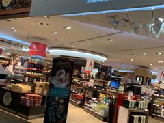 -法兰克福机场免税店(2号航站楼店)