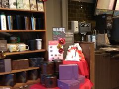 -星巴克(美丽华门市店)