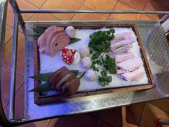 狮头鹅拼盘-卤鼎记·潮汕卤水火锅饭店(北京首店)