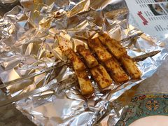-汗腾格里·风味餐厅(新疆驻京办店)