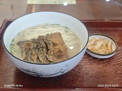 -百年老字号·观振兴蟹黄面·三虾面·苏式面(观前街富仁坊巷店)