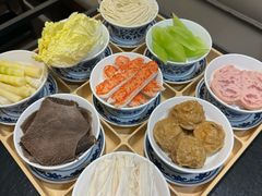 九宫格-咏江南·苏式火锅·苏州评弹(观前街店)