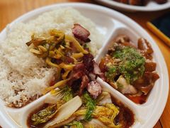 -广香烧腊快餐店