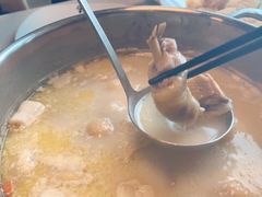 -煲王粤菜餐厅(中侨中心店)