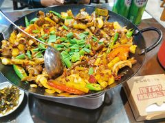-富正毅三下锅(体育馆店)