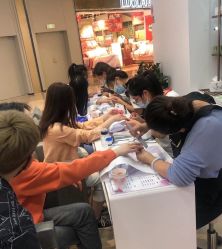 -吉吉靓甲美睫