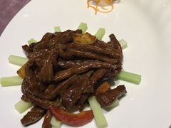 -蜈支洲岛珊瑚酒店临海阁中餐厅
