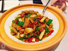 藕带炒肥肠-漢舍川菜馆(国贸商城店)