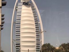 -迪拜帆船酒店海底餐厅