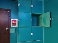 -荒岛实景沉浸密室(江汉路1店)