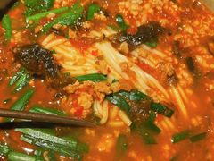 招牌小锅米线-一坐一忘云南菜(嘉里中心店)