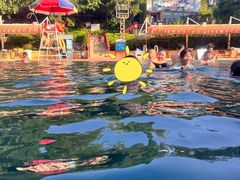-江门古兜温泉小镇