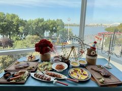 -圣彼得堡观江俄餐厅(中央大街黑金冠店)