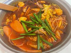 -小燕子重庆水瓢米线(冠城大通蓝郡店)