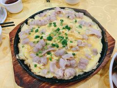 铁板鲨鱼肠焗蛋-众源美食(光复阁店)