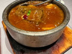 石墨黑方-千百味红餐厅·江西菜(绿地双子塔店)