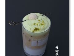 开心果香椰冷萃-科学家咖啡(万象城店)