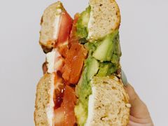 -Catch Bagel(芳草地店)