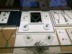 点击看大图 -北京七彩云南翡翠珠宝旗舰店(月坛店)