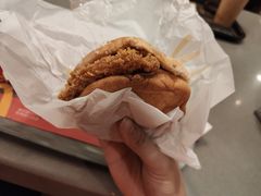 麦辣鸡腿堡-麦当劳(花城大道华穗路店)