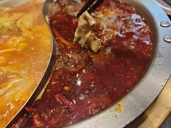 -沸炉重庆老火锅(军事博物馆店)