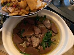 -深巷家味馆.湖北头牌红烧鱼头拌饭(黄陂店)