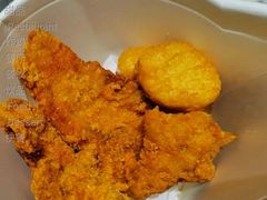 炸鸡天团桶-麦当劳(轻轨曹杨路店)