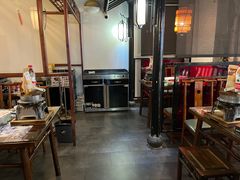 大堂-卢大鲜鱼头捞饭(美利广场店)