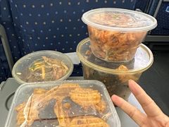 -丹水桥地锅鱼·翘嘴鲌·地方特色全鱼宴(丹江口大坝店)