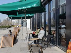 -星巴克(济南美莲广场店)