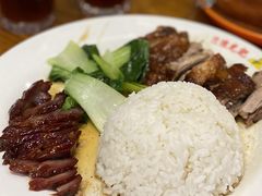 黑椒烧鸭拼叉烧双拼饭-澳门陈光记烧味饭店(南京德基广场店)