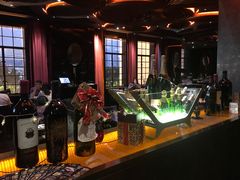 -YUE·6·西式融合餐厅(外滩六号店)