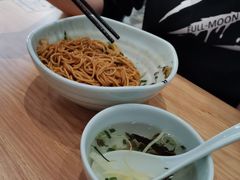-顾一碗馄饨·烧麦(儿童医学中心店)