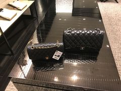 -CHANEL(恒隆广场店)