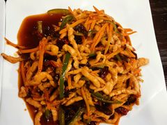 鱼香肉丝-我去·春饼文化主题餐厅(国定路总店)