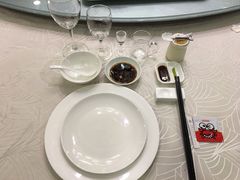 餐具摆设-金陵江南大饭店