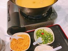 -鲜入围煮花胶鸡海鲜火锅